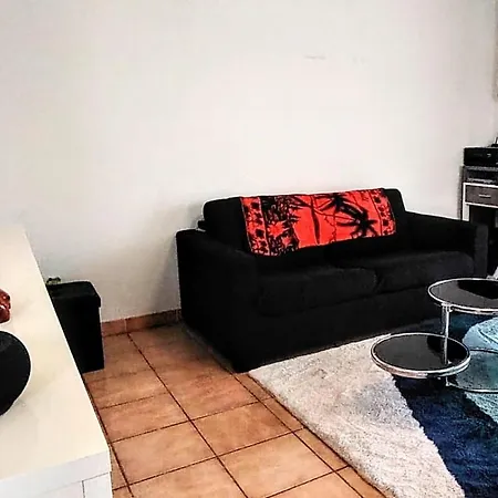 Magnifique 2 Pièces Balcon Vue Appartement